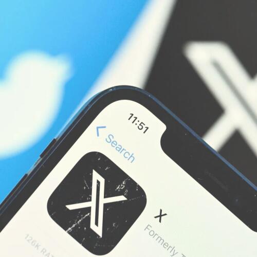 X thay đổi điều khoản dịch vụ, cho phép AI đào tạo trên nội dung người dùng: Người dùng phản ứng mạnh mẽ