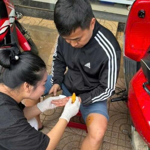 Cán bộ Văn phòng HĐND TP Buôn Ma Thuột cứu trẻ nhỏ trong đám cháy